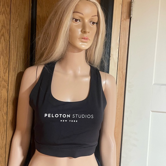 Black Cutout Racerback Top - Picture 3 of 11